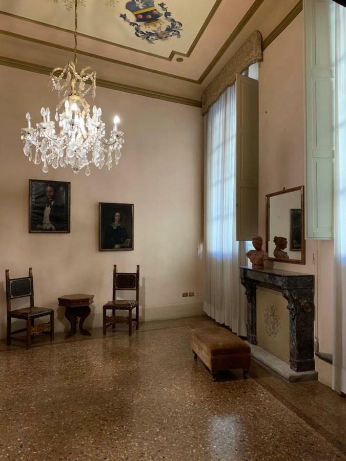 Palazzo Bargellini Panzacchi Apartments Болоня Екстериор снимка